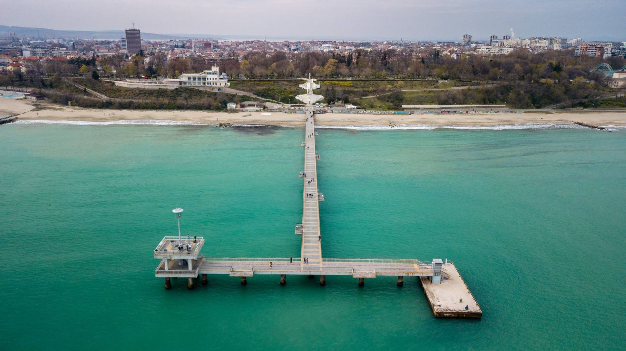 Burgas Airport (BOJ) station binnen Burgas, Bulgaria