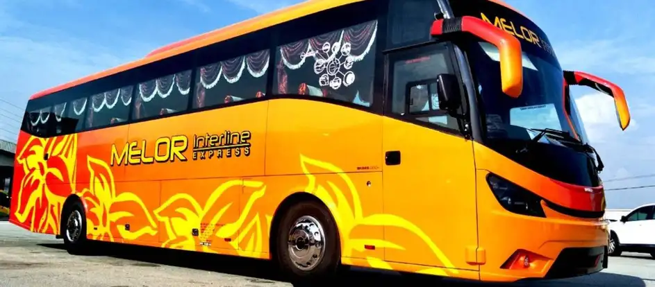 Melor Interline Express portando i passeggeri alla loro destinazione di viaggio