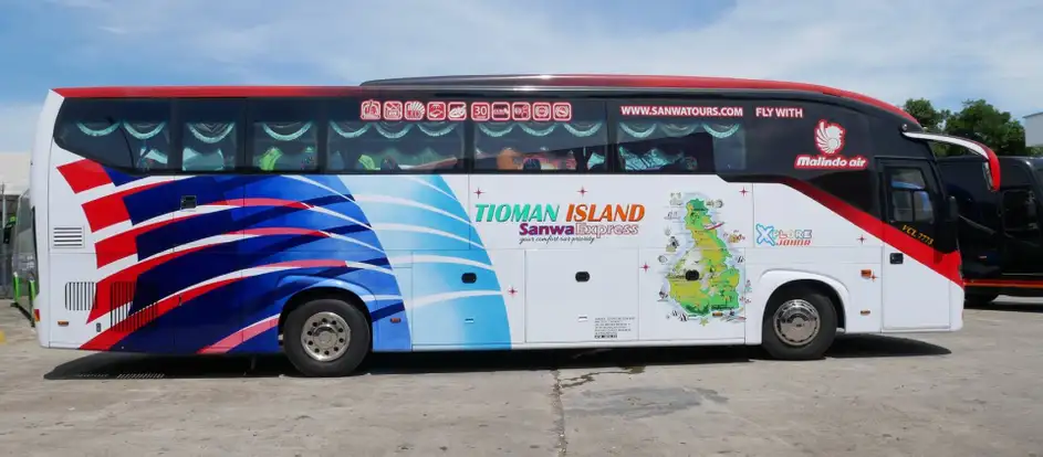 Sanwa Express bringing passengers to their travel destination