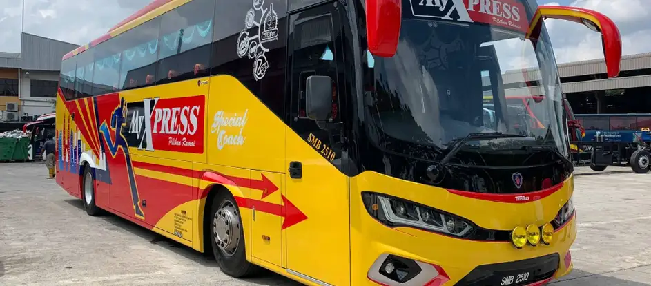 My Xpress levando passageiros ao seu destino de viagem