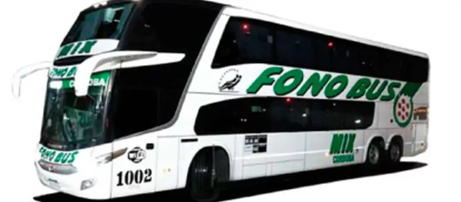 Fono Bus 승객을 여행 목적지까지 운송