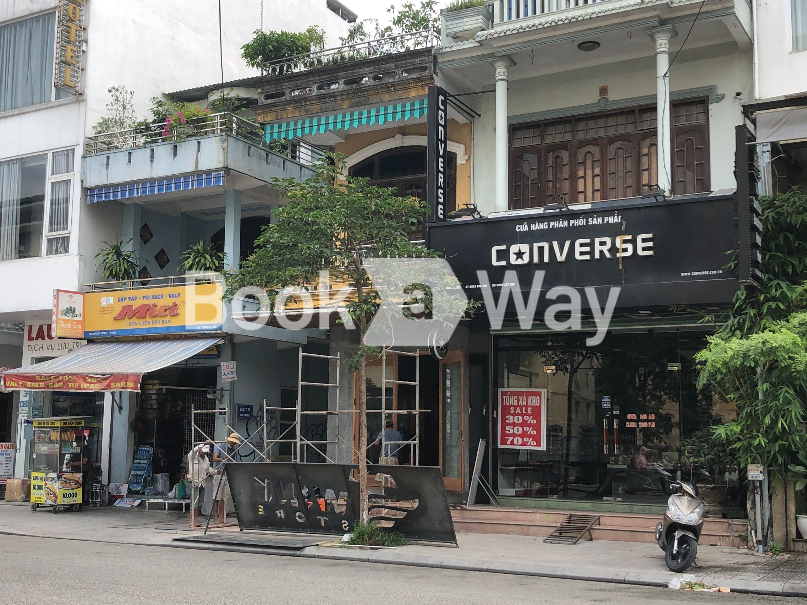 11 Doi Cung Street