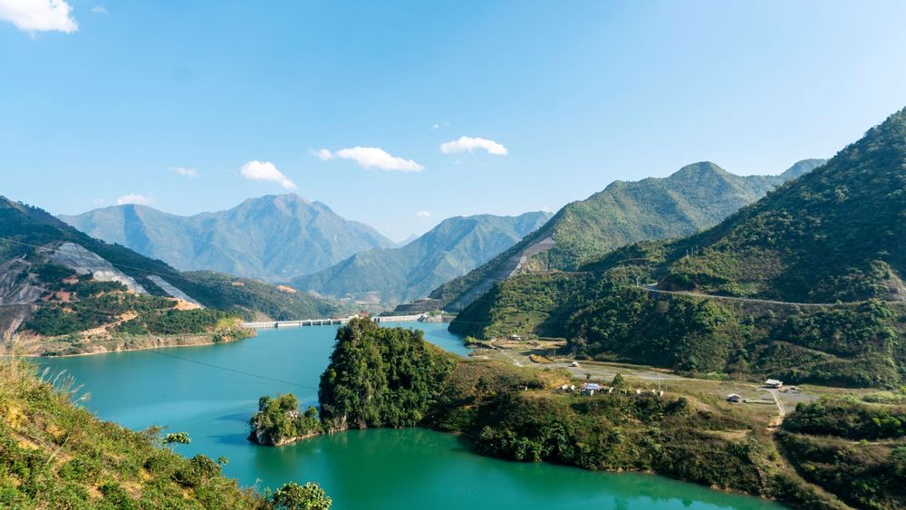 Hanoi to Lai Chau - bus tickets from $14