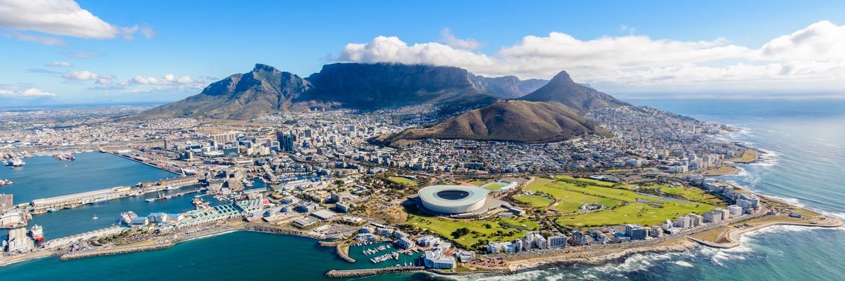 A captivating backdrop of central Cape Town