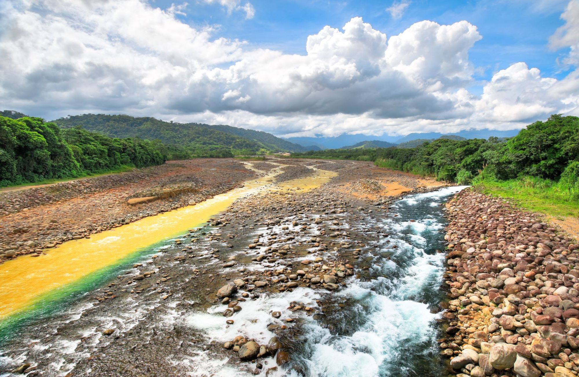 El Ceibo restaurant станция в пределах Guapiles, Costa Rica