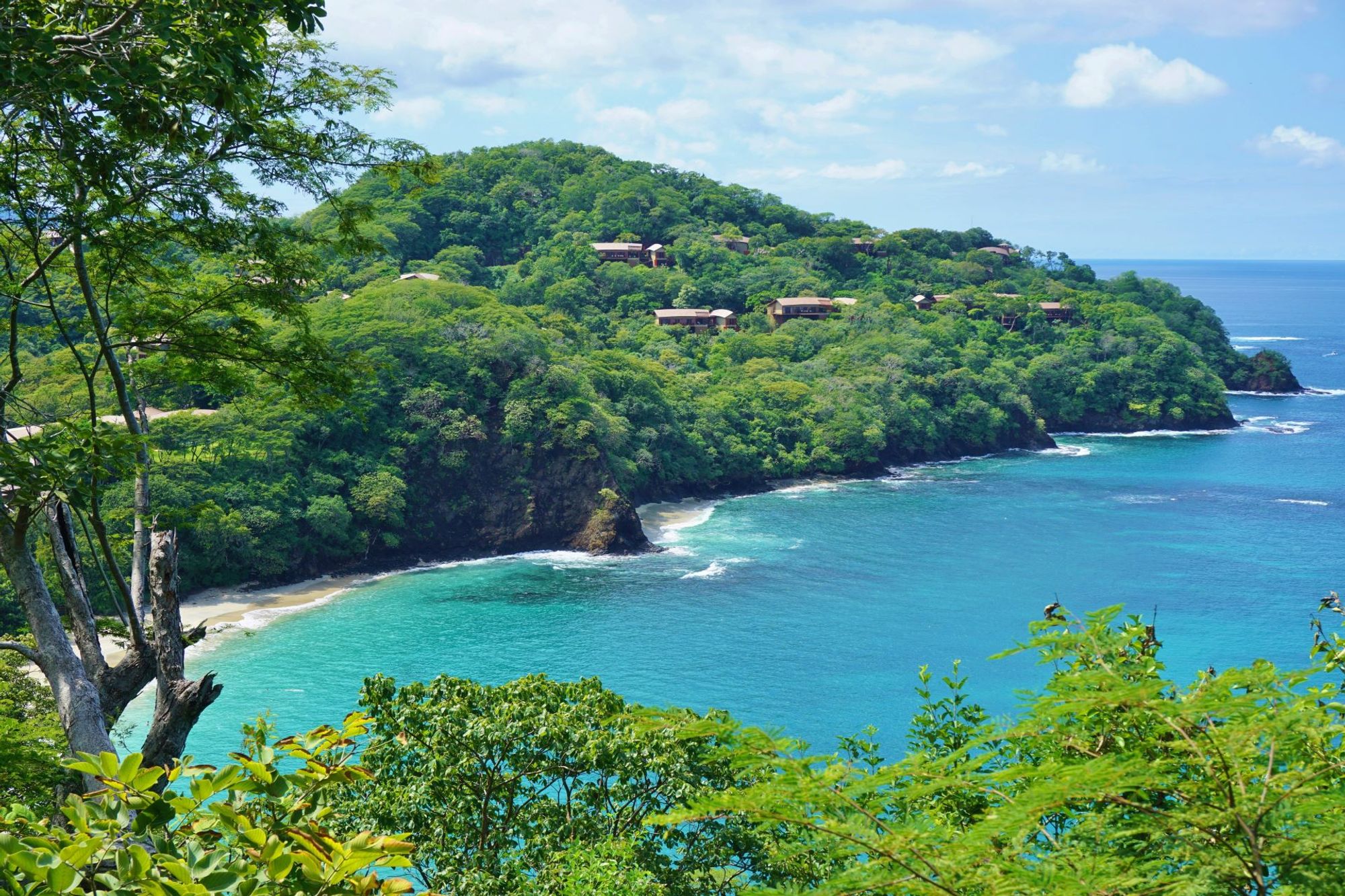 ฉากหลังที่มีเสน่ห์ของใจกลางเมือง Golfo de Papagayo