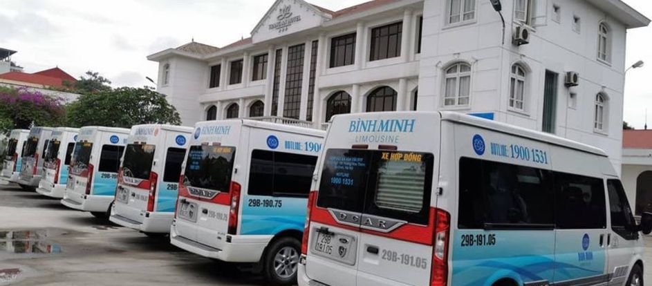 Binh Minh Bus bringing passengers to their travel destination