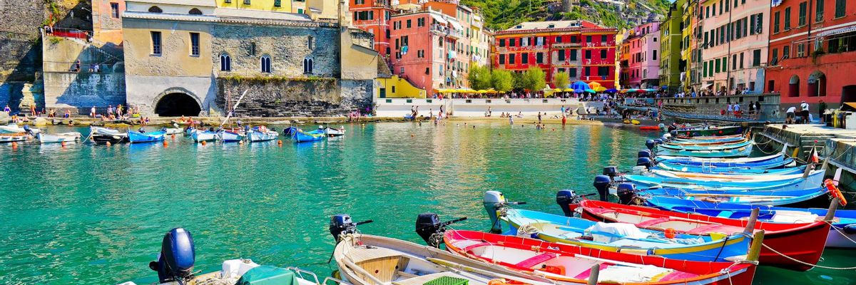 A captivating backdrop of central Vernazza