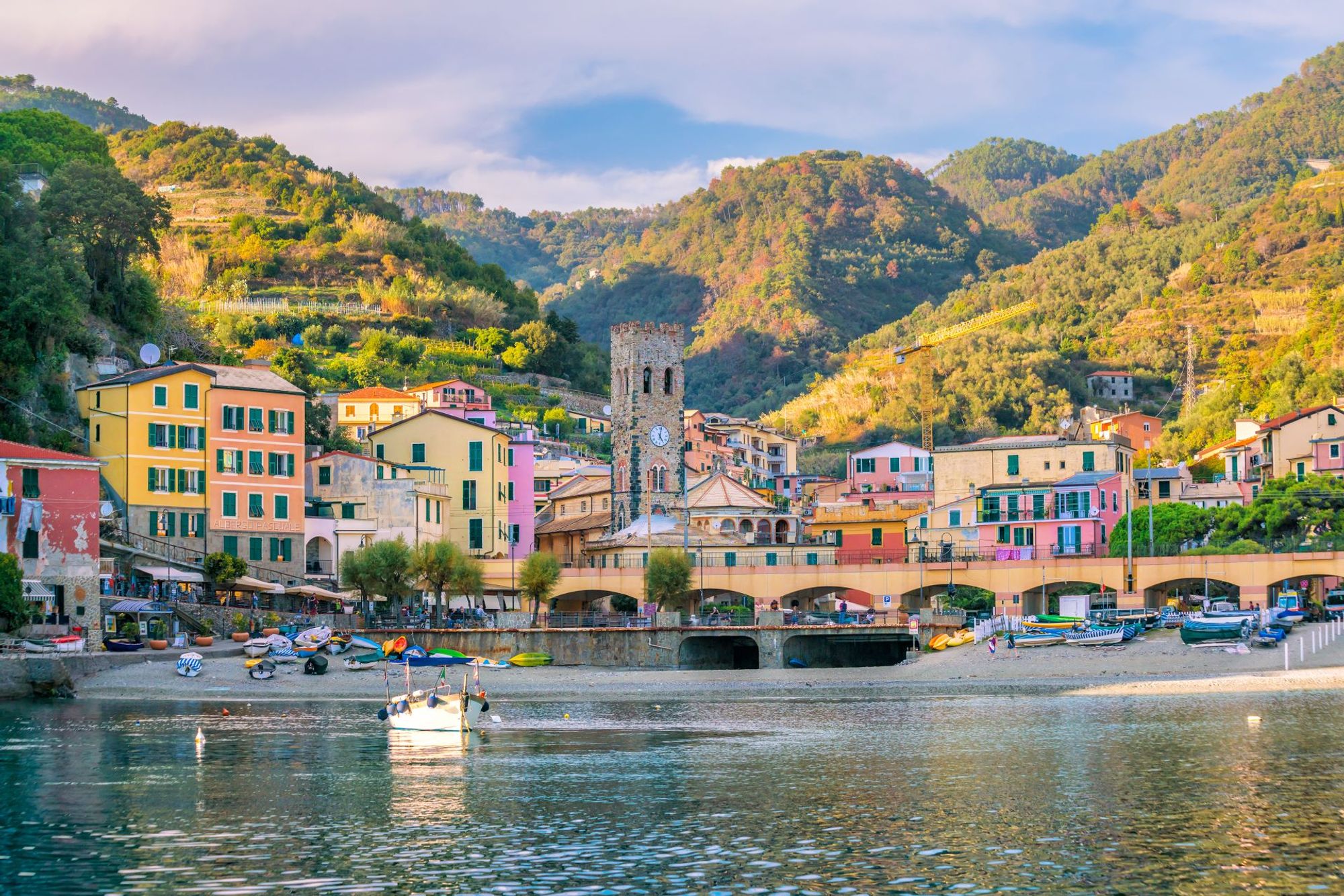 Monterosso Port Bahnhof innerhalb des Zentrums Monterosso, Italy