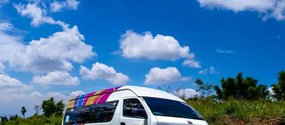 Jackal Holidays 将乘客送到其旅行目的地