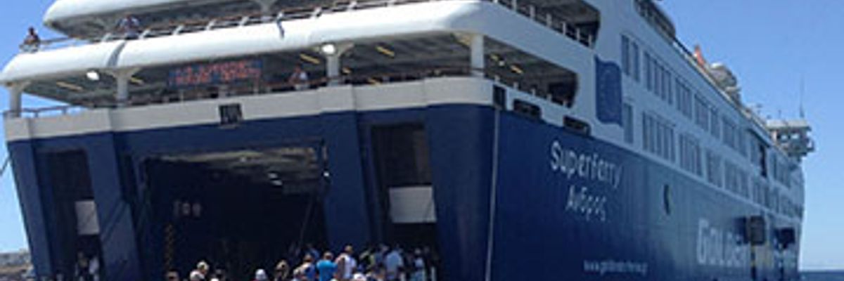Golden Star Ferries Fahrgäste werden an ihr Ziel gebracht