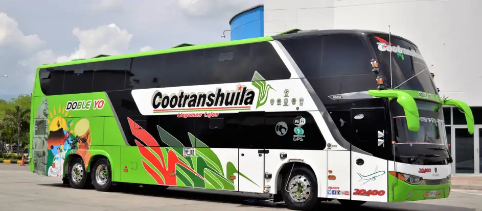 Cootranshuila bringing passengers to their travel destination