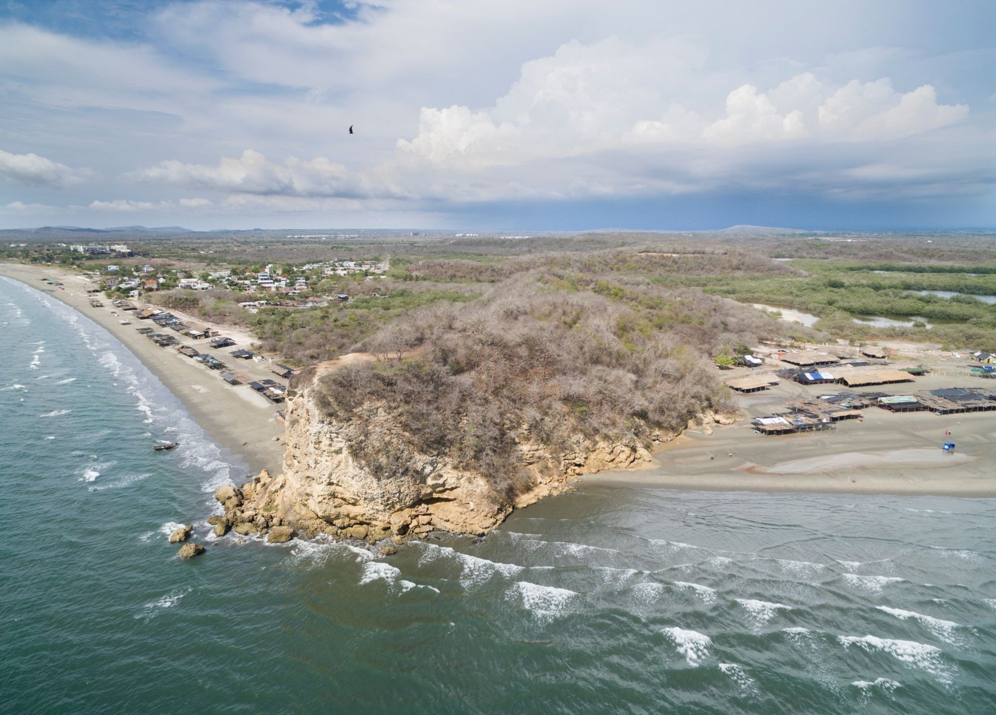 Um pano de fundo cativante do centro de Manzanillo, Cartagena Province