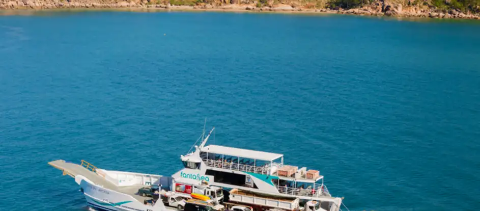 Magnetic Island Ferries นำผู้โดยสารไปยังจุดหมายปลายทาง