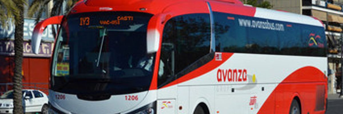 Avanza bringing passengers to their travel destination