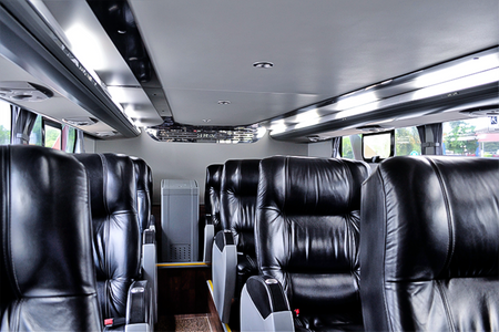 180 Reclining Seats bus 