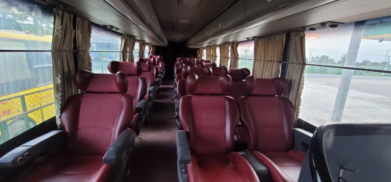 Tourist Bus 