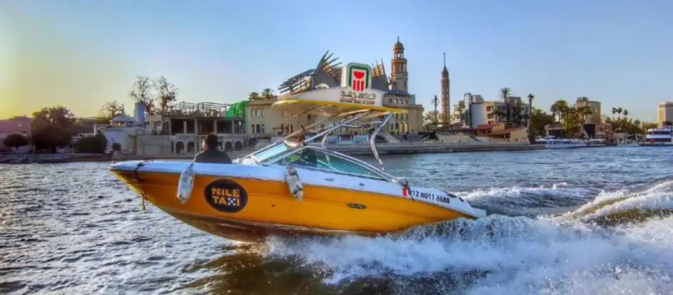 Nile Taxi bringing passengers to their travel destination