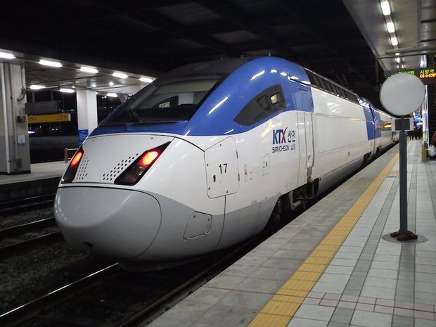 Transports pour aller de Suwon à Busan