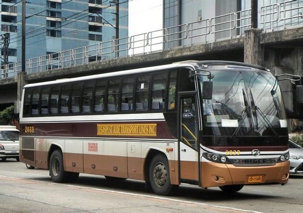 Transports pour aller de Quezon City à Camarines Sur