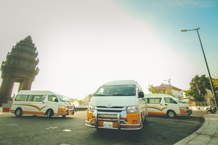 VIP minivan 