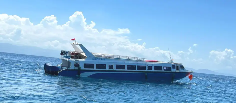 Bali Line Fast Boat passagiers naar hun reisbestemming brengen