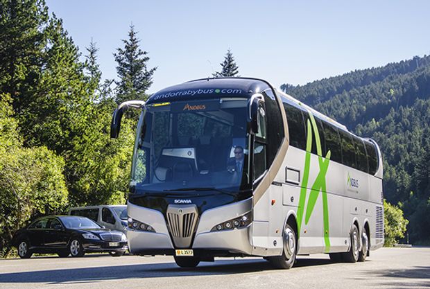 Transports pour aller de Ordino à Toulouse