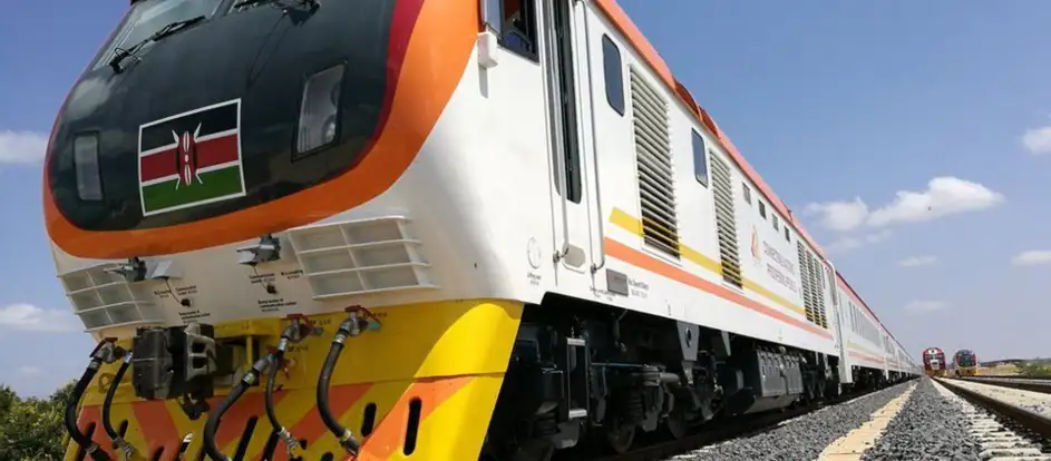 Kenya Railways นำผู้โดยสารไปยังจุดหมายปลายทาง