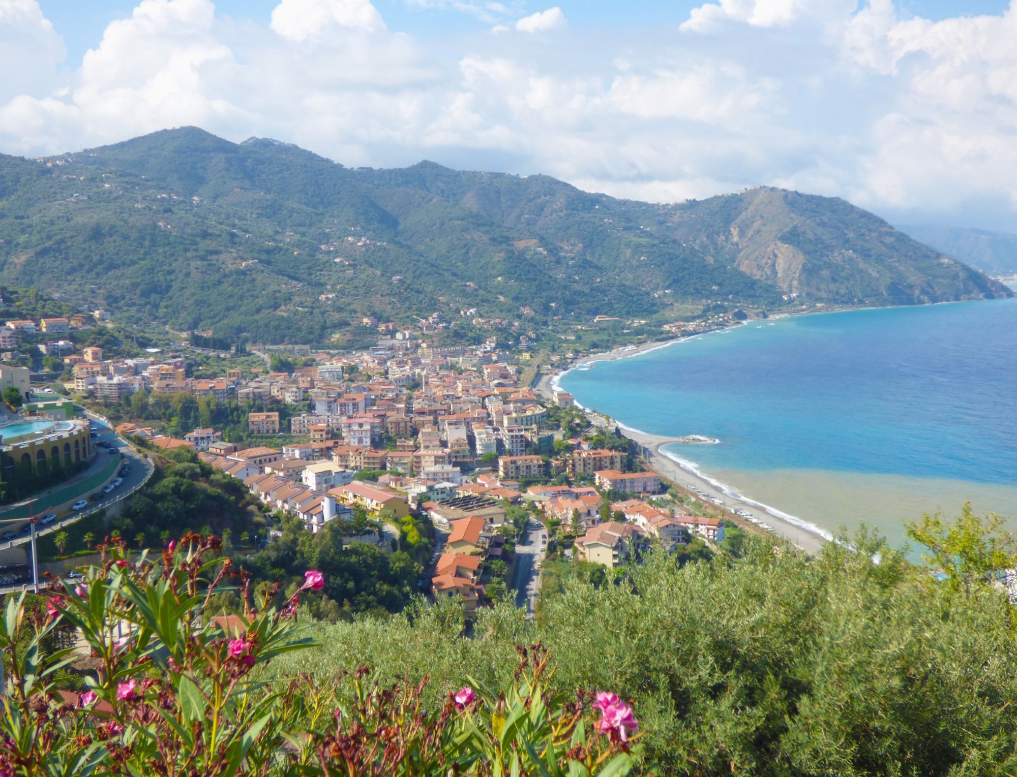 Via Giuseppe Mazzini & Via Umberto I° nhà ga trong khoảng Gioiosa Marea, Italy