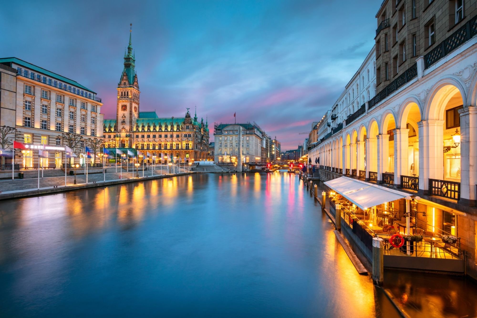 Hamburg Hbf 이내의 역 Hamburg, Germany