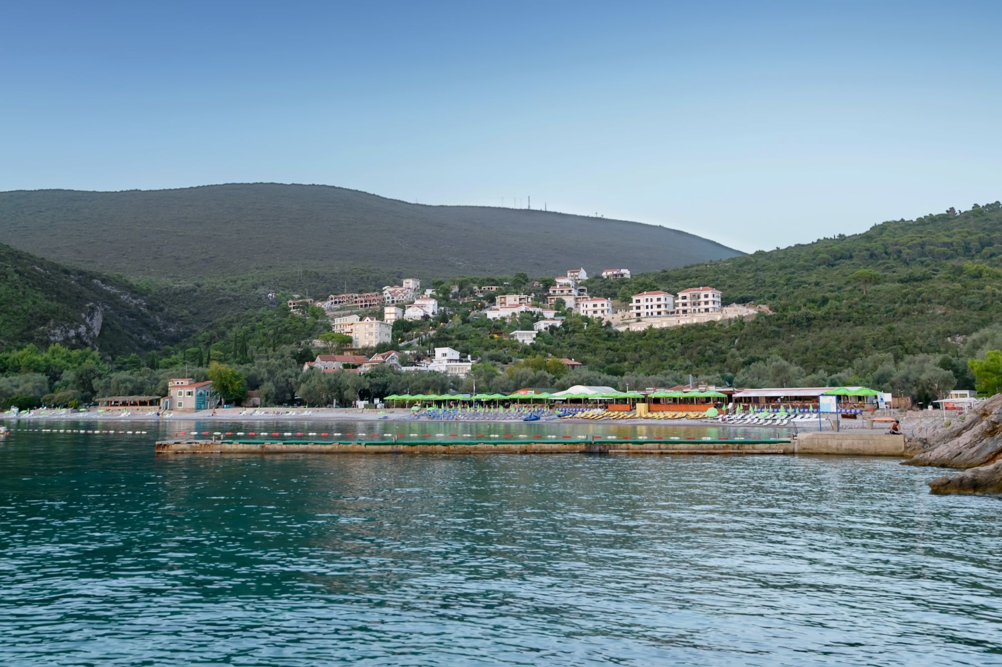 Zanjic pier станция в пределах Zanjic, Montenegro