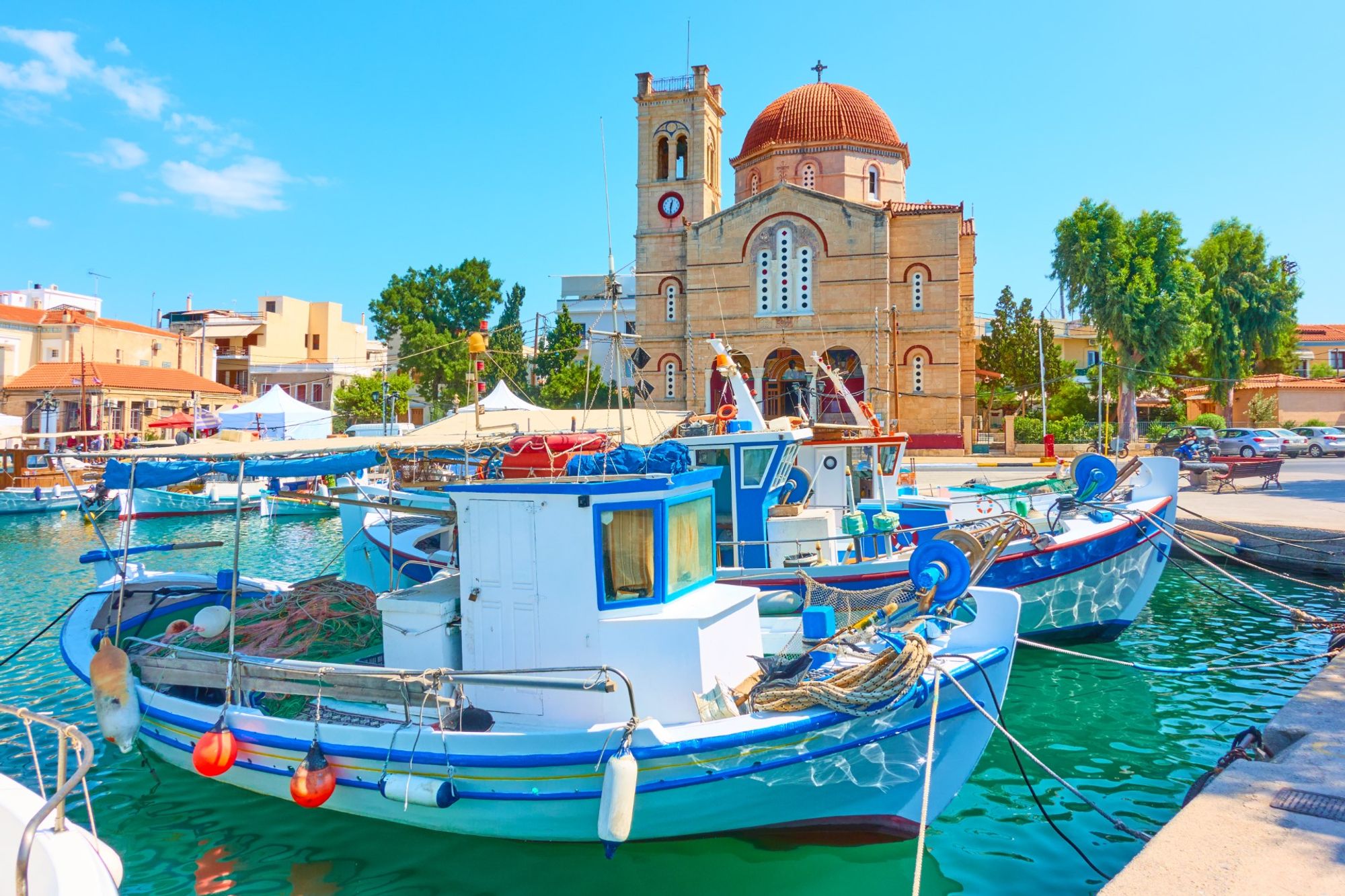 Aegina Port nhà ga trong khoảng Aegina, Greece