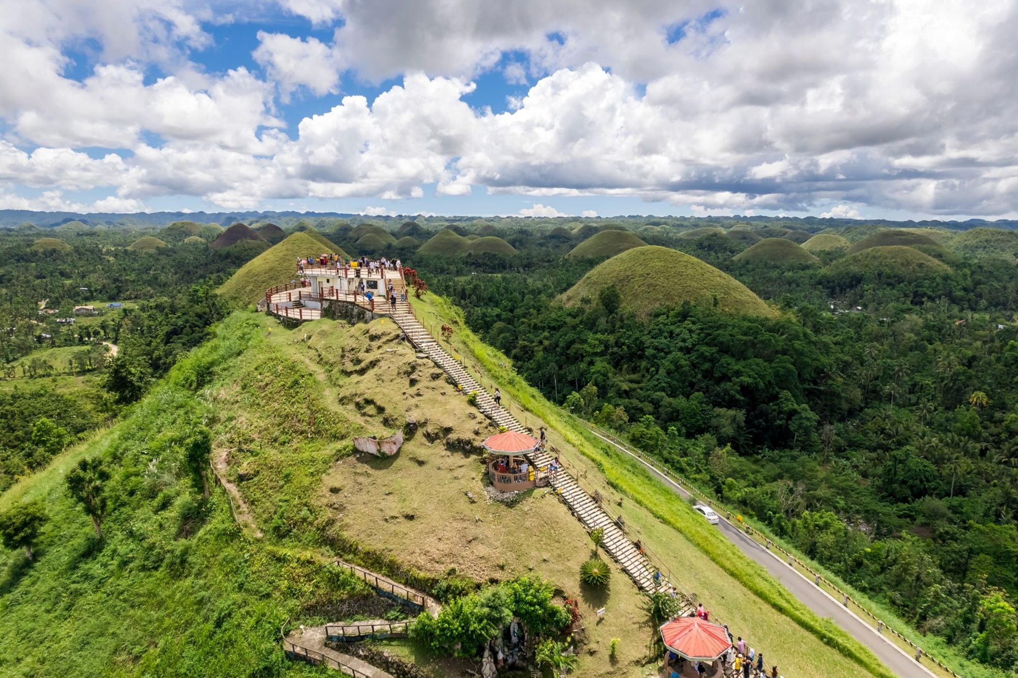 routes_hero-image-alt Chocolate Hills