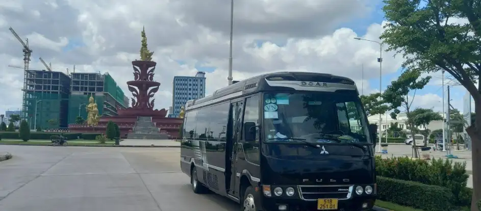 Thai Duong Limousine Fahrgäste werden an ihr Ziel gebracht