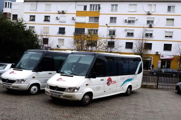 Transports pour aller de Durres à Tirana