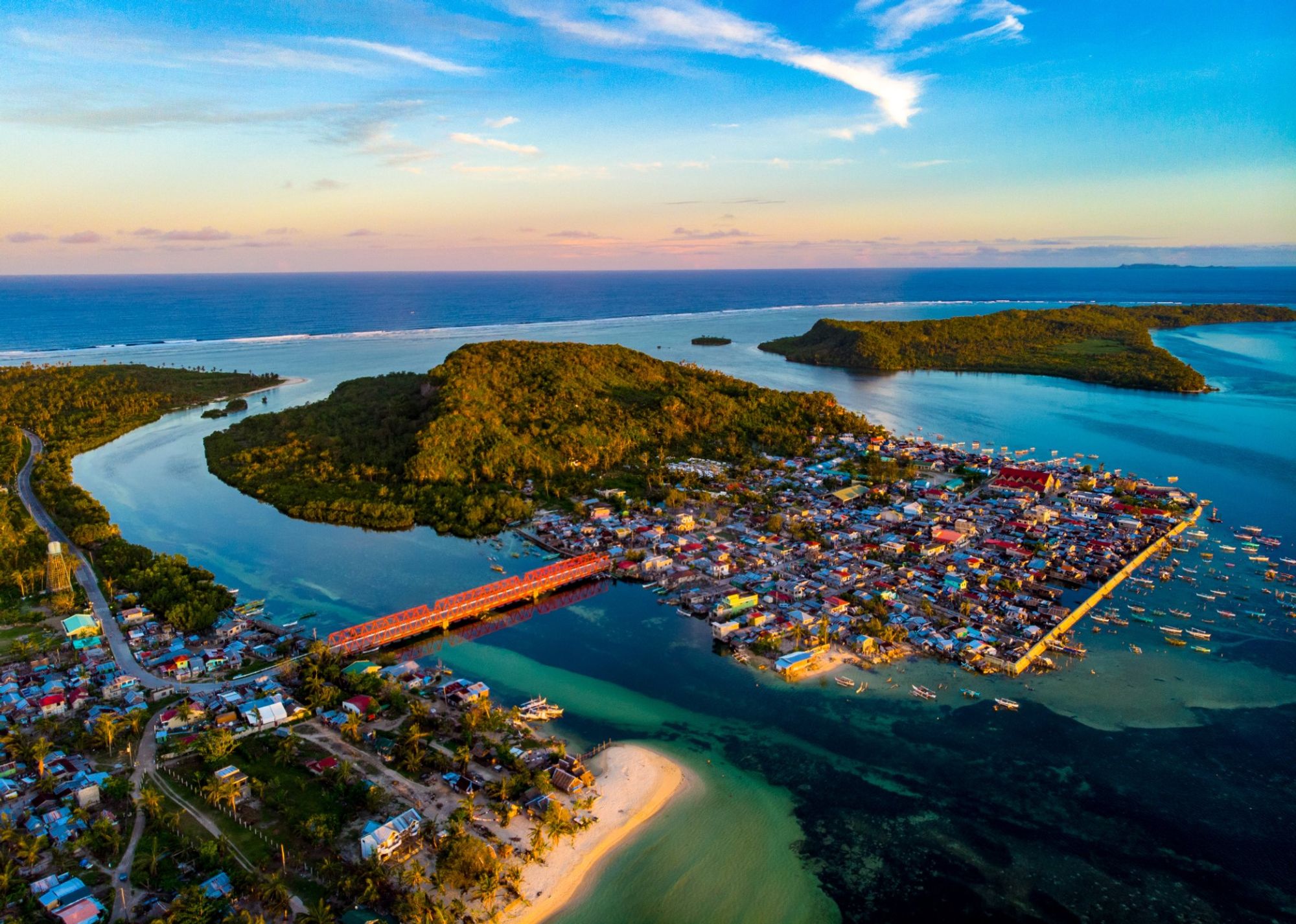 Un cautivador telón de fondo del centro Eastern Samar