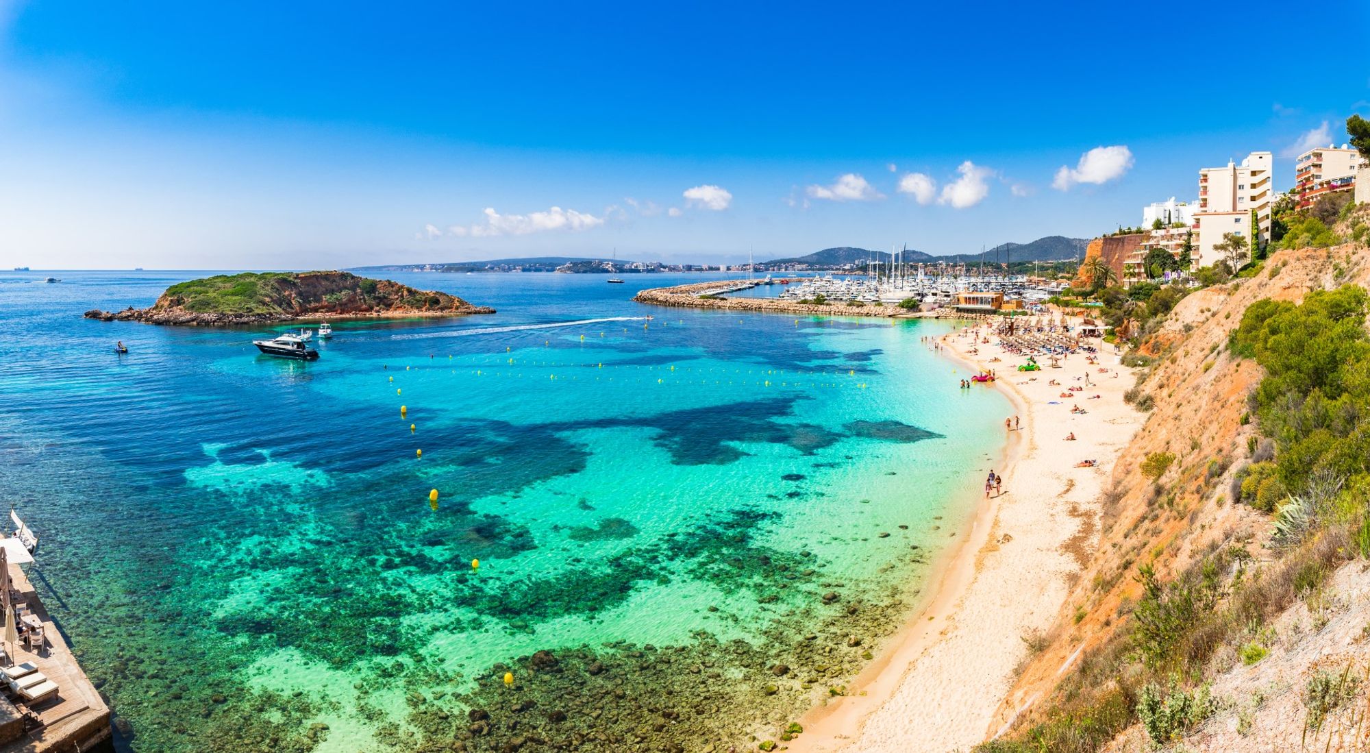 Um pano de fundo cativante do centro de Portals Nous, Mallorca