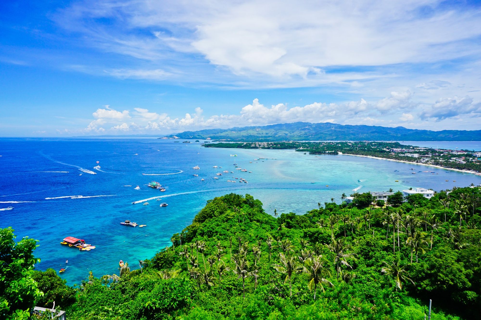 Um pano de fundo cativante do centro de Aklan