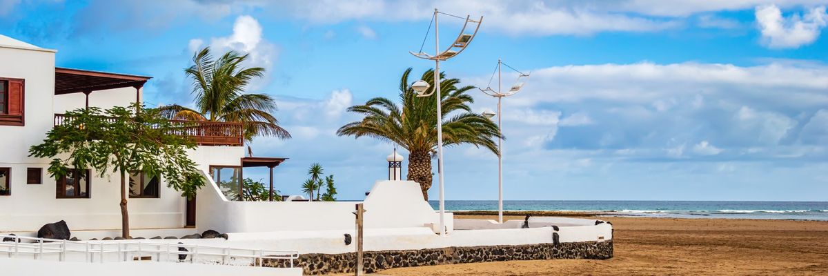 Uno sfondo accattivante di centrale Playa Honda, Lanzarote