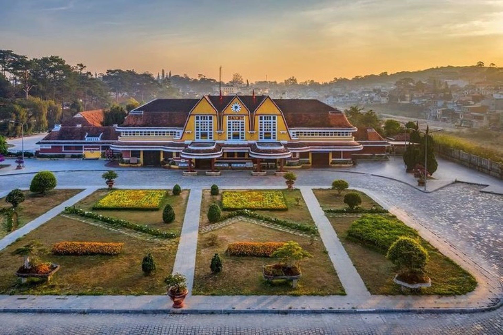 Dalat Train Station