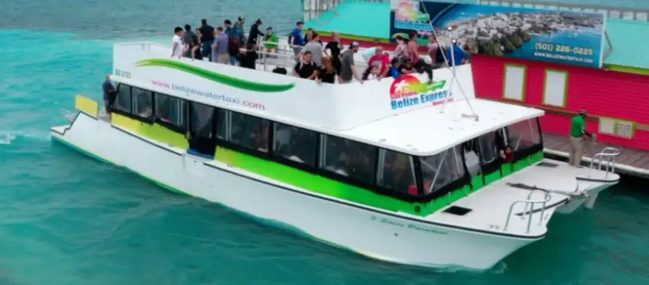 San Pedro Belize Express Water Taxi นำผู้โดยสารไปยังจุดหมายปลายทาง