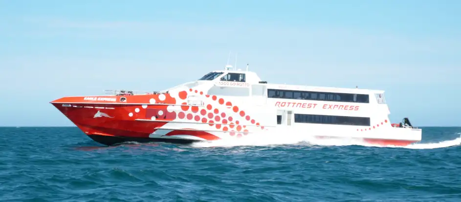 Rottnest Express bringing passengers to their travel destination