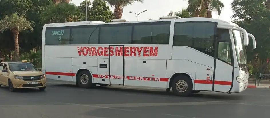 Voyages Meryem llevar a los pasajeros a su destino de viaje