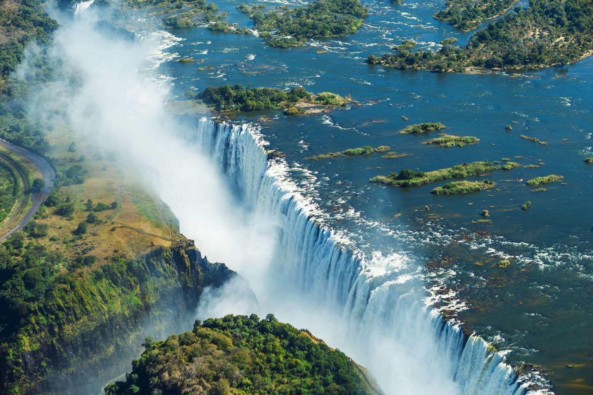 routes_hero-image-alt Victoria Falls