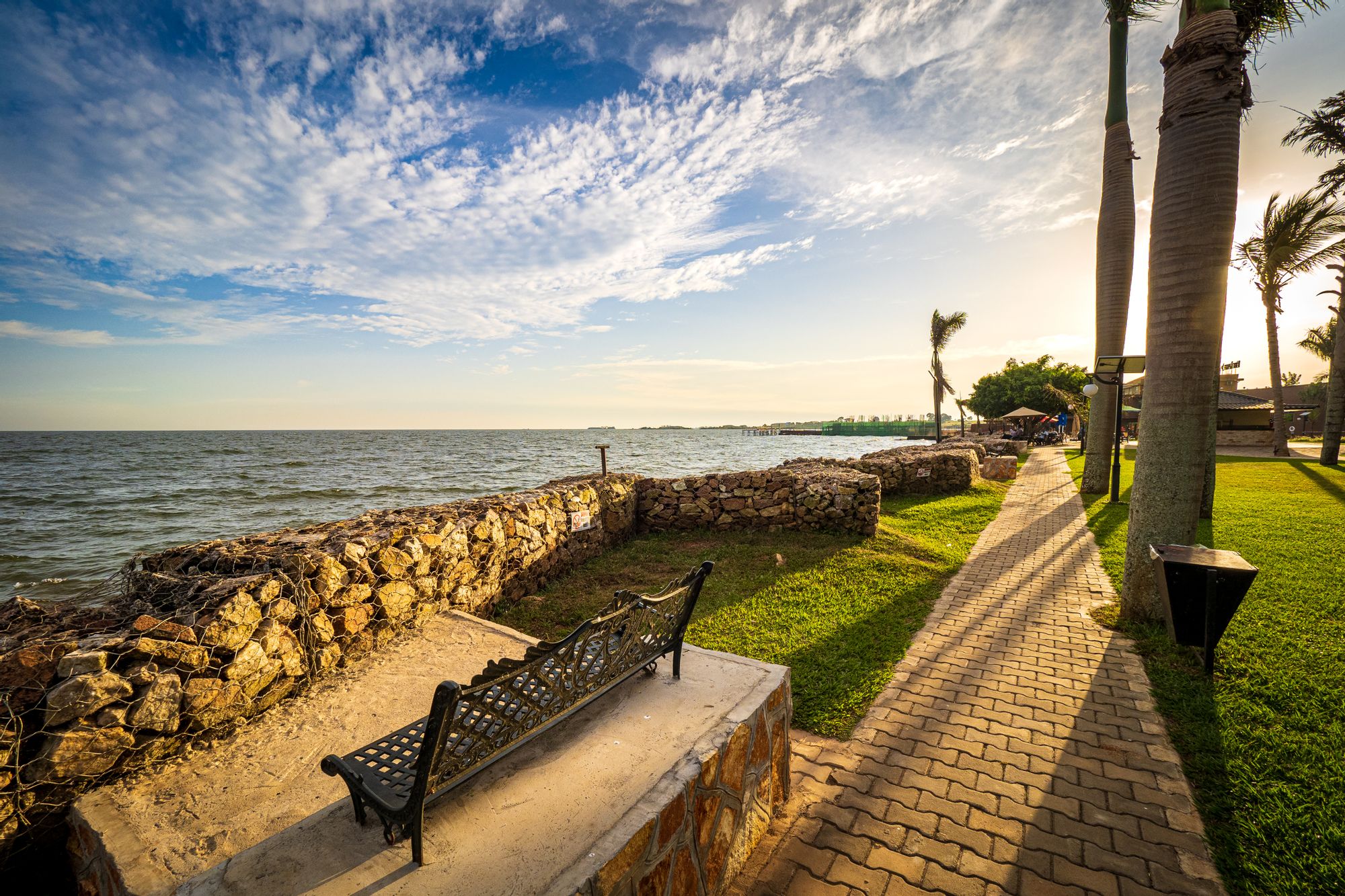 Entebbe - Any hotel станция в пределах Entebbe, Uganda