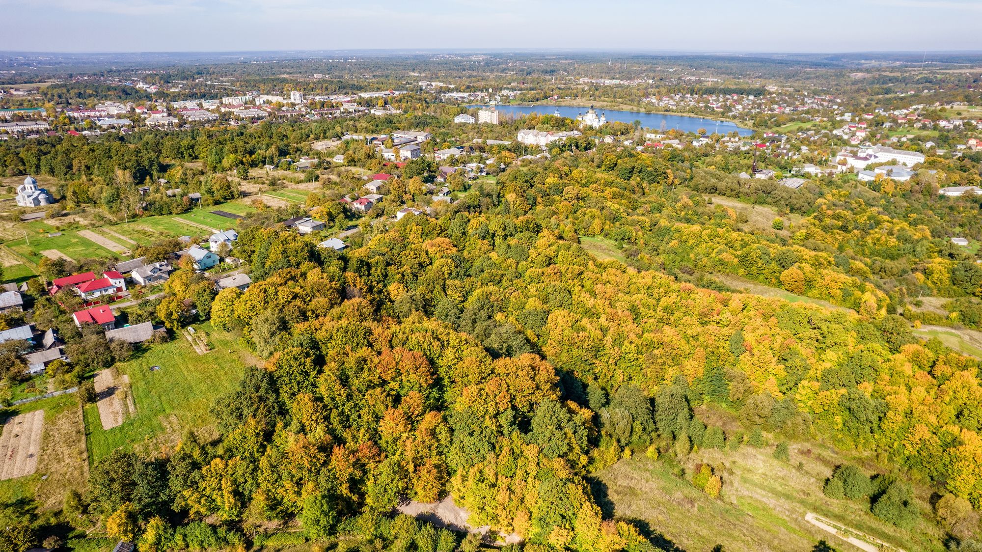 Eine bezaubernde Szenerie vom Zentrum aus Dolyna