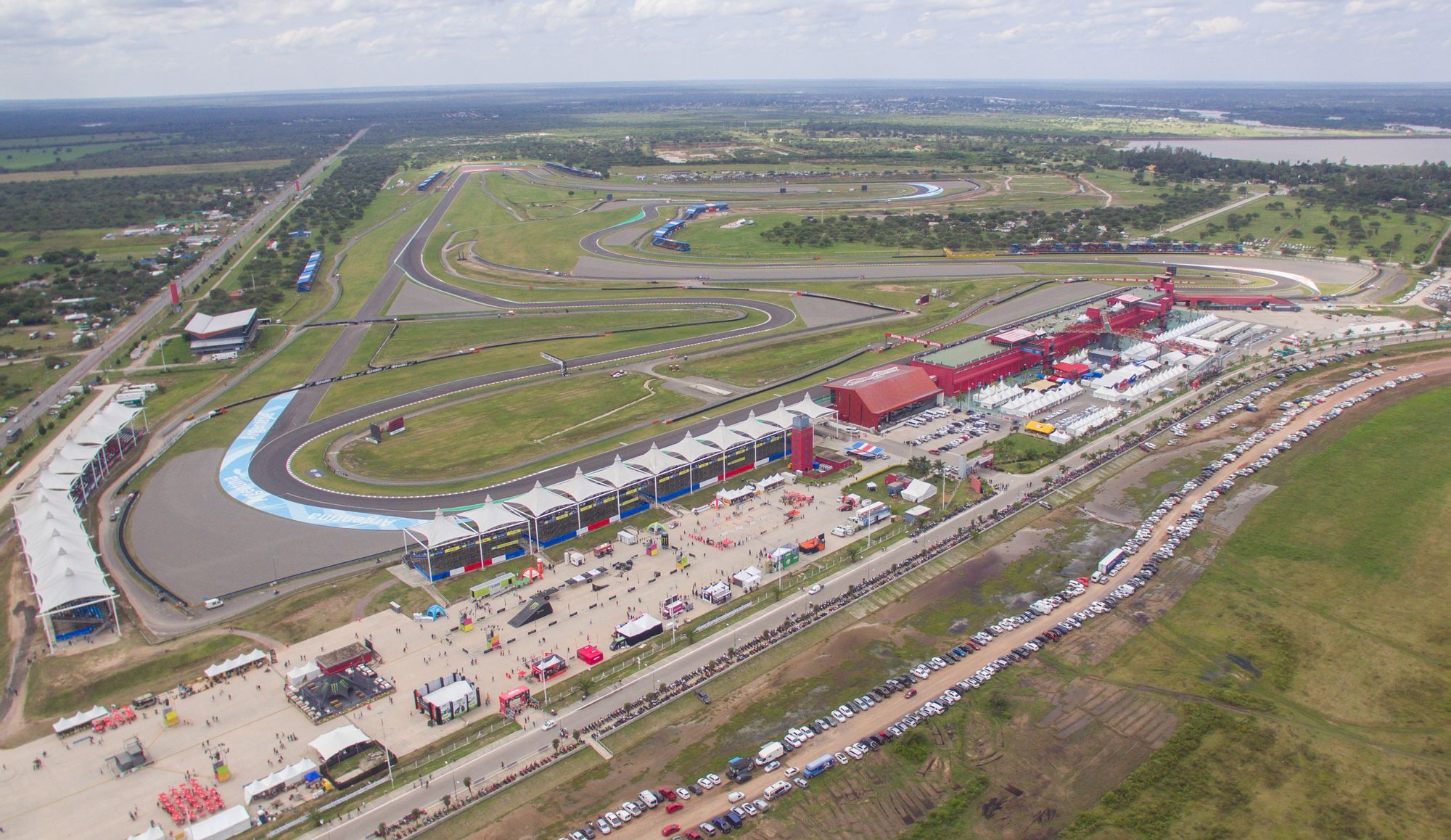 Las Termas Airport (RHD) station au sein de Termas de Rio Hondo, Argentina