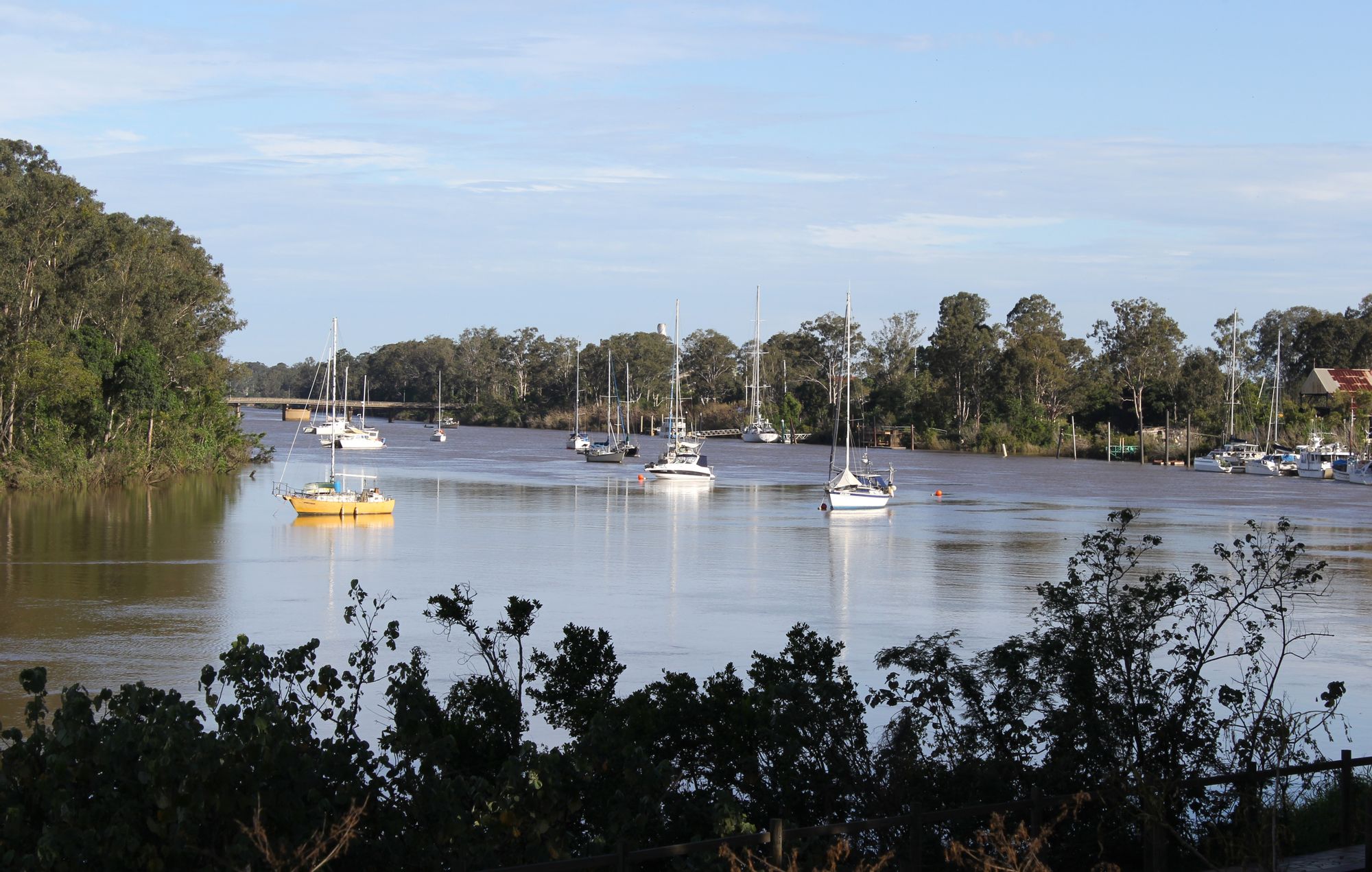 ฉากหลังที่มีเสน่ห์ของใจกลางเมือง Maryborough, Queensland