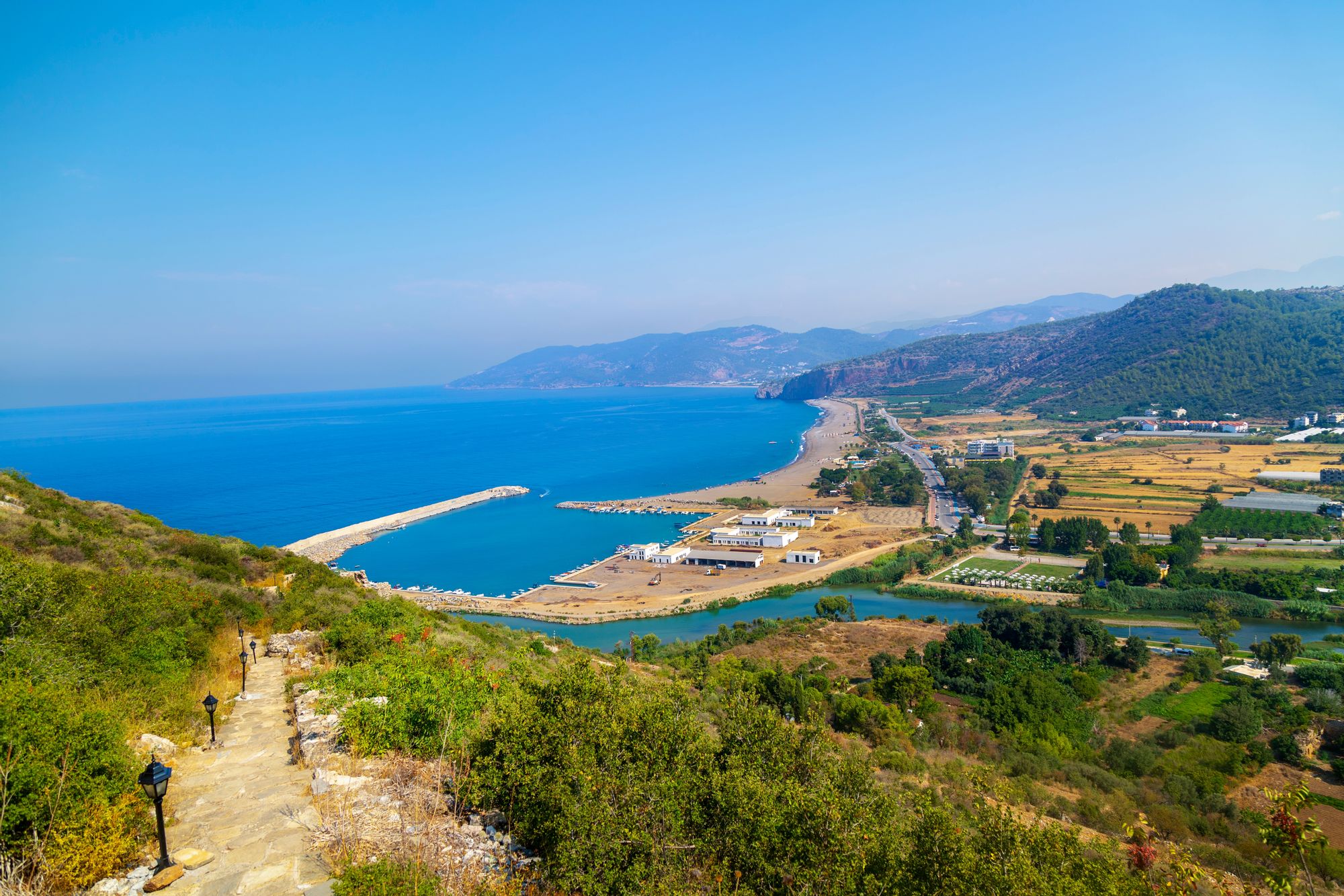 Gazipasa Bus Station станция в пределах Gazipasa, Turkey