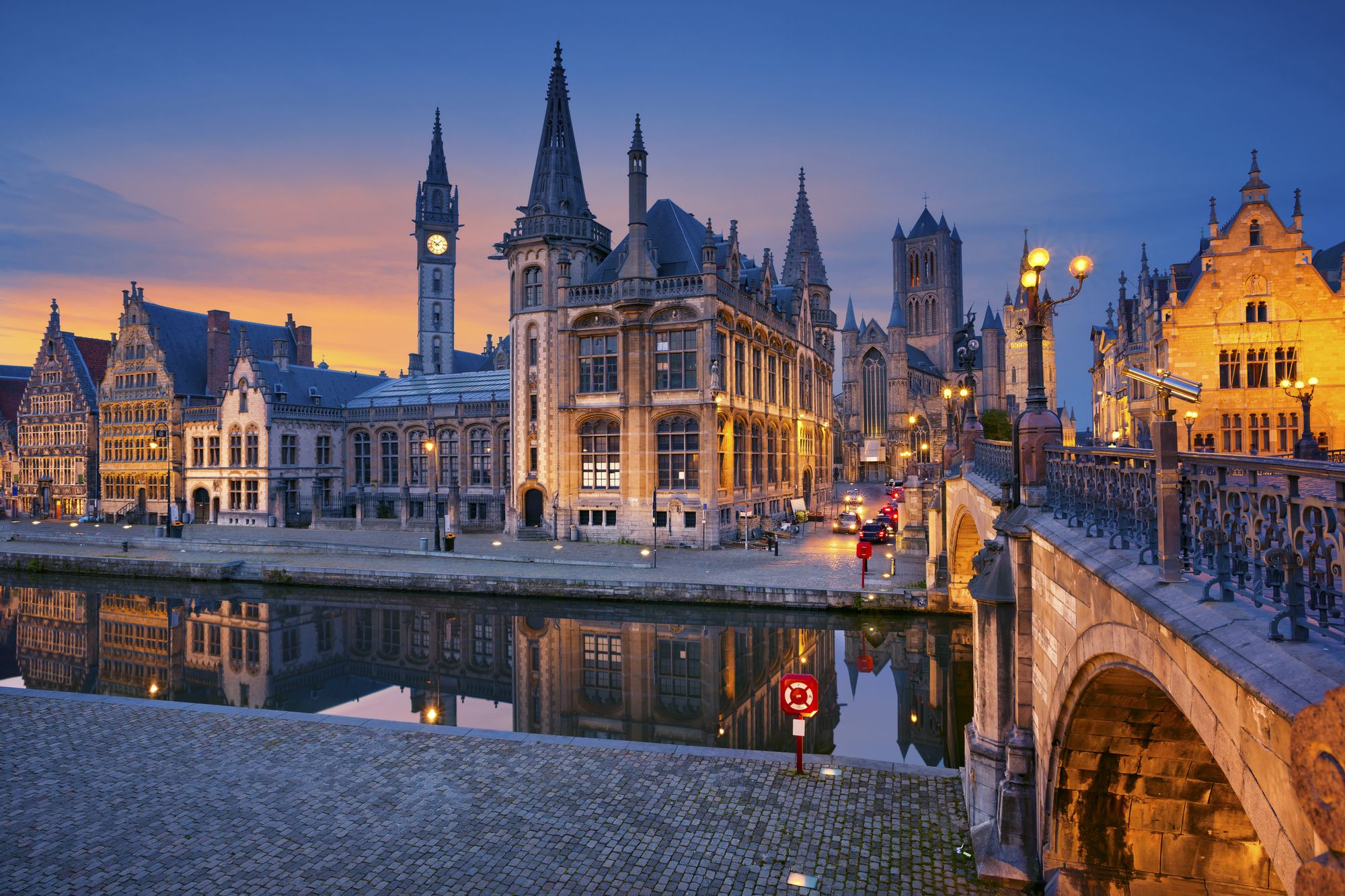 Gent Sint Pieters Station station binnen Ghent, Belgium